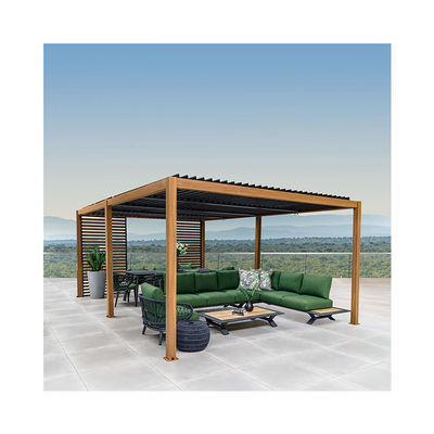 Moderne aluminium terras dakkapel luikers balustrades rot proof houten gecoate pergola