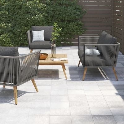 Moderne outdoormeubels met aluminium frame en houtkorrel afwerking