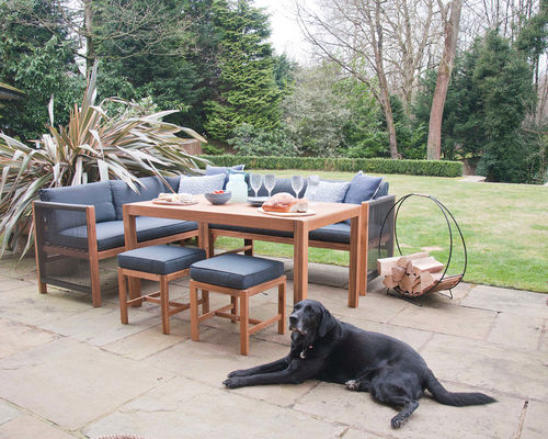 Outdoor dining set met solide houten hoekbank en 3 zitplaatsen bank voor ontspannen maaltijden