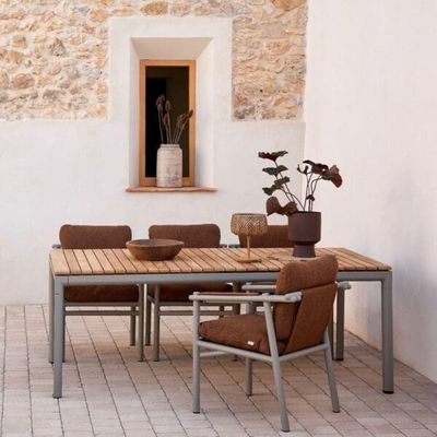 Minimalistische eetkamer set AJUNION Luxe aluminium meubels voor tuin of huis
