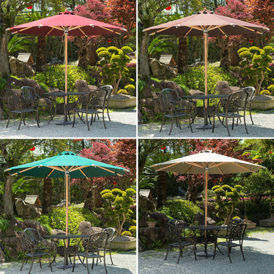 Houten paal buitentuin zonnestroon parasol voor patio villa restaurant hotel