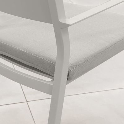 Outdoor restaurant eetkamer set metalen tafel en stoelen voor ontspanning faciliteiten tuin set