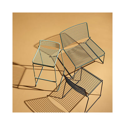 Steel Frame Garden Chair Kleurrijk en minimalistisch ontwerp voor binnen buiten door AJUNION