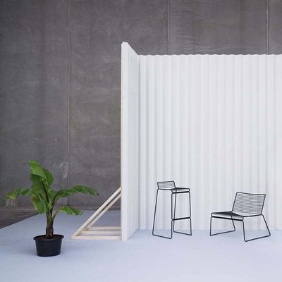Steel Frame Garden Chair Kleurrijk en minimalistisch ontwerp voor binnen buiten door AJUNION