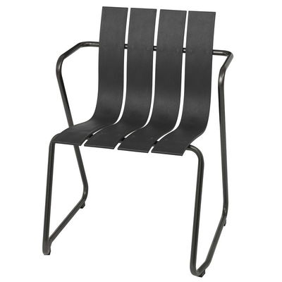 Metalen stalen tuinstoel met minimalistisch ontwerp Plastic houten fauteuil door AJUNION