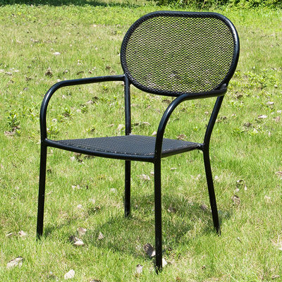 Outdoor Bistro Cafe Tuin Hof Terras Metalen ijzeren ronde tafels en stoelen met paraplu gat in modern design