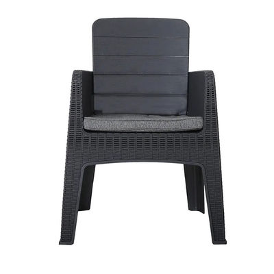 Plastic Cane Stackable Arm Chair voor Outdoor Restaurant Cafe in Villa Patio Garden