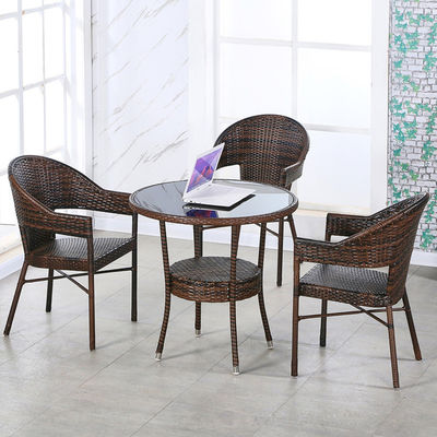 Custom Logo Geweven PE Rattan Eettafel en Stoelen voor Hotel Outdoor Patio fauteuil Set