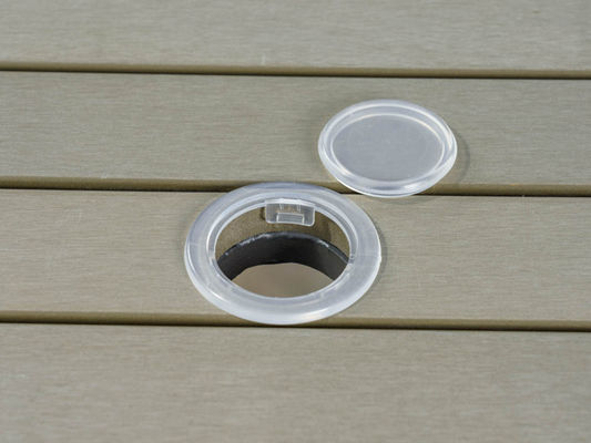27.5" L x 25.5" W 26" H Aluminium Eetkamer Set met Poly Lumber tafel en paraplu gat