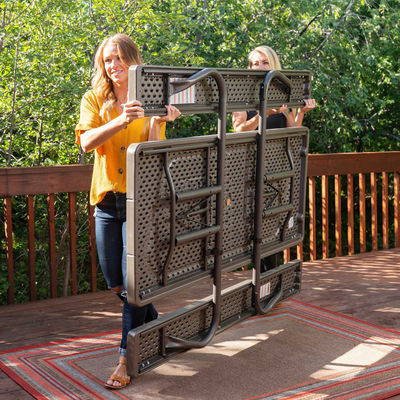 Buitenmeubilair 6ft rechthoekige picknicktafel met paraplugat en opvouwbare stoelen