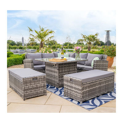 Voeg elegantie toe aan uw tuin met AJUNION Wicker Woven Sofa Set en Fire Pit Table