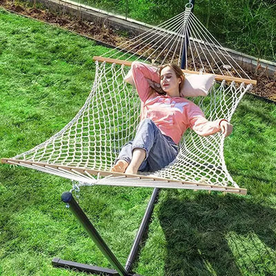 Gezellig draagbaar vouwbaar katoenen touwnet hangmat bed voor buiten binnen tuin kamperen