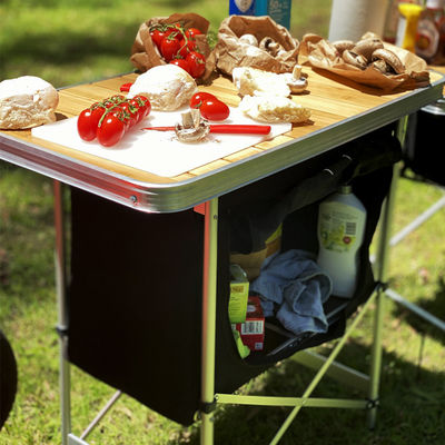 Lichte bamboe tafelplank picknickopslagkasten voor buitentuin patio feest evenement