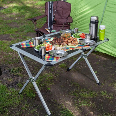 Draagbare lichtgewicht aluminium opvouwbare tafel voor buitentuin patio feest evenement