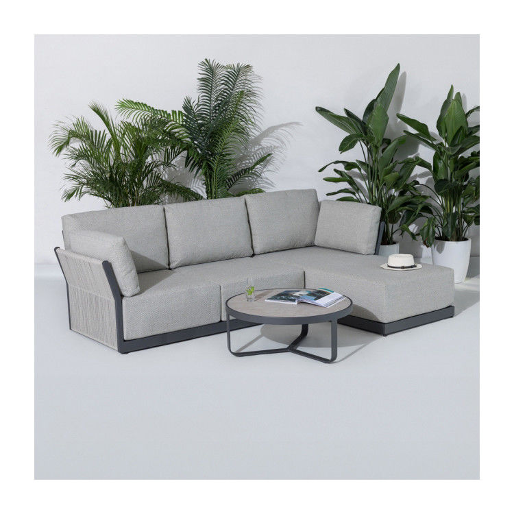 Villa achtertuin L-vorm sectioneel sofa met alle weer stoffen en aluminium frame door AJUNION